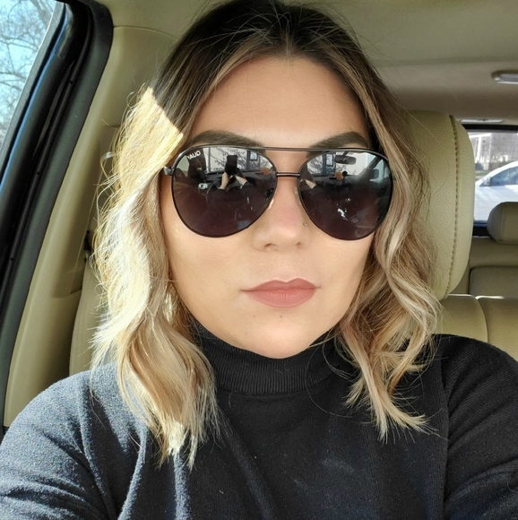 Meet your Posher, Paloma - Picture 3 of 8